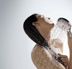 Badmodernisierung mit Produkten von Hansgrohe